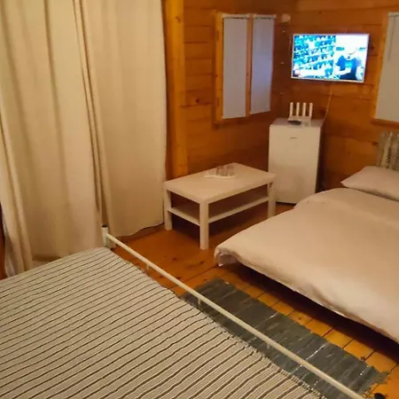 Lamovi ゲストハウス テキルギオル